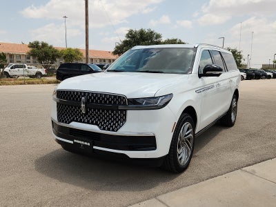 2027 Lincoln Navigator L Reserve