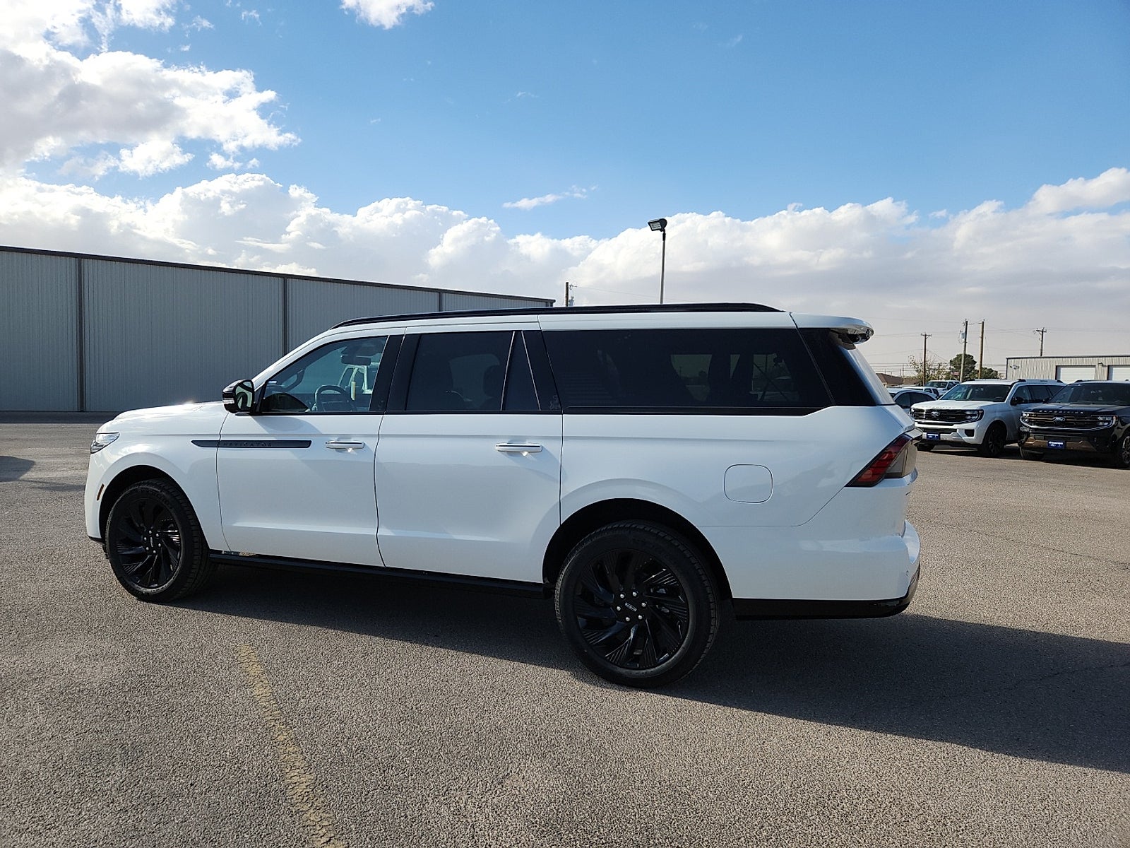 2025 Lincoln Navigator Reserve-L