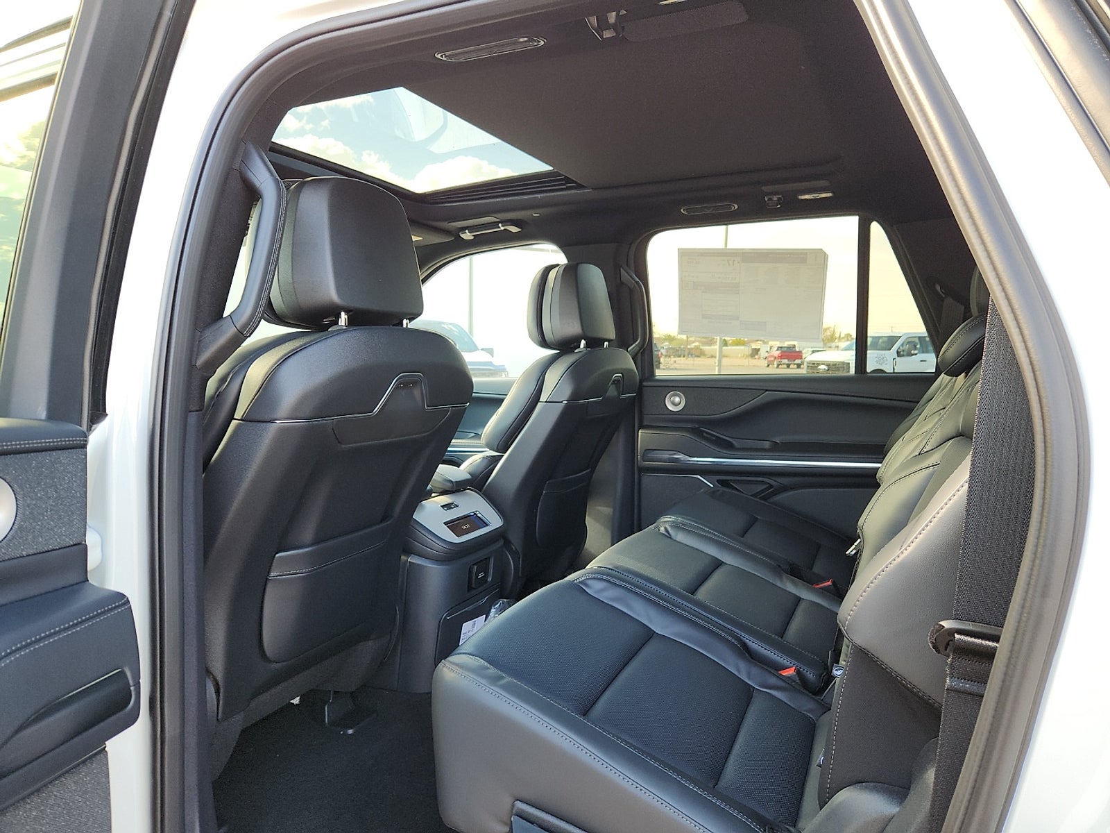 2025 Lincoln Navigator Reserve-L