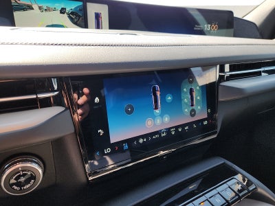 2025 Lincoln Navigator Reserve-L