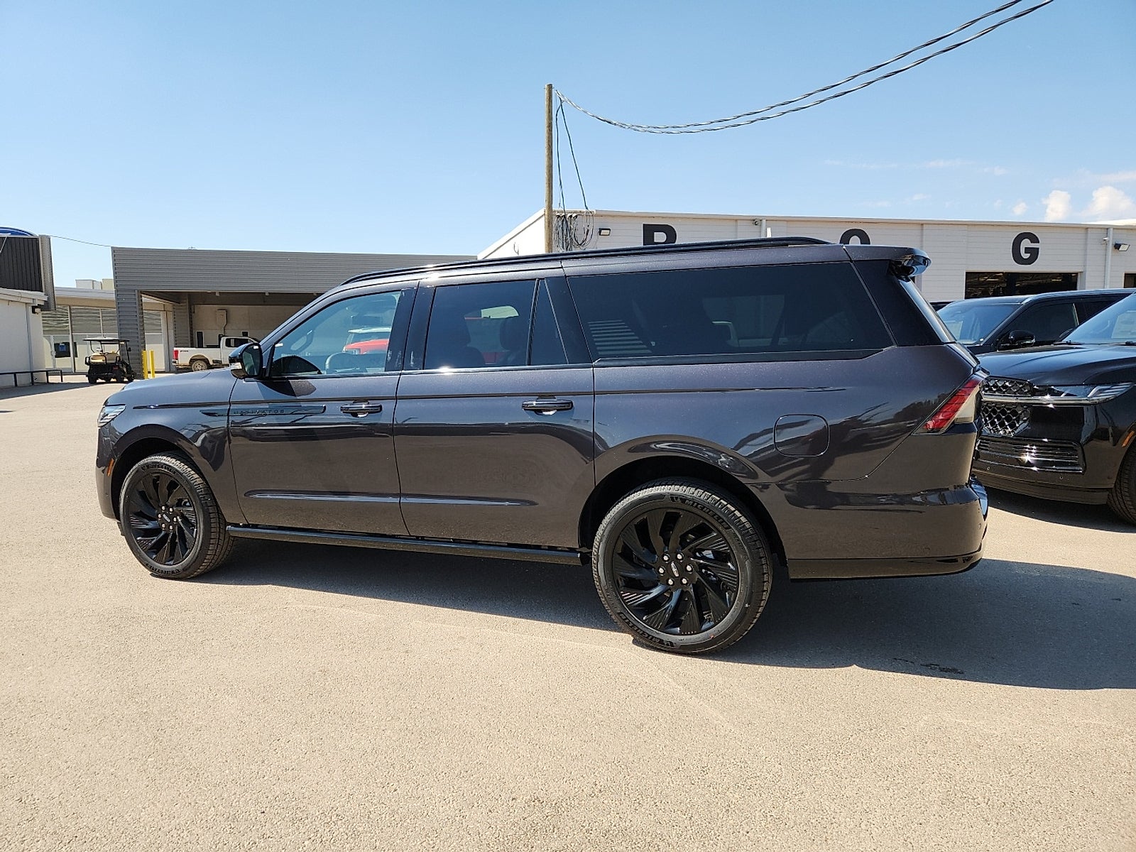 2025 Lincoln Navigator Reserve-L