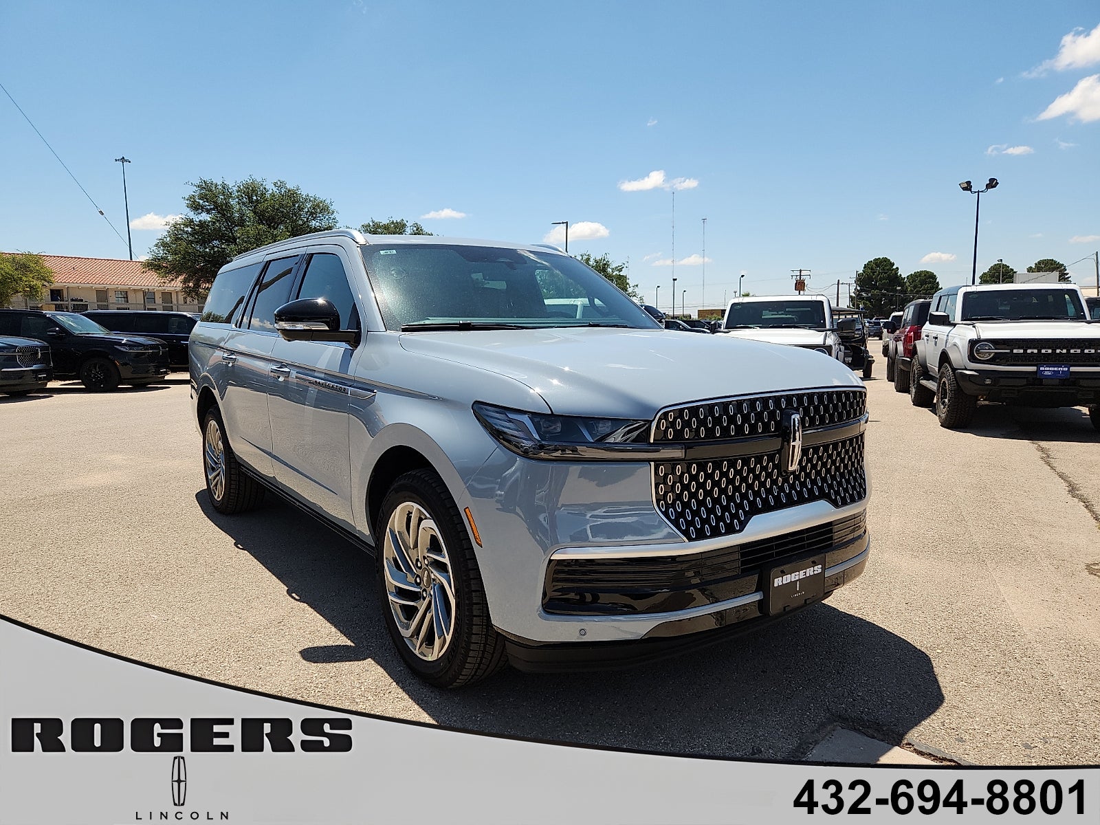 2026 Lincoln Navigator L Reserve