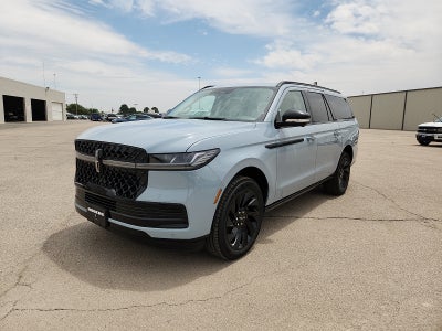 2026 Lincoln Navigator L Reserve