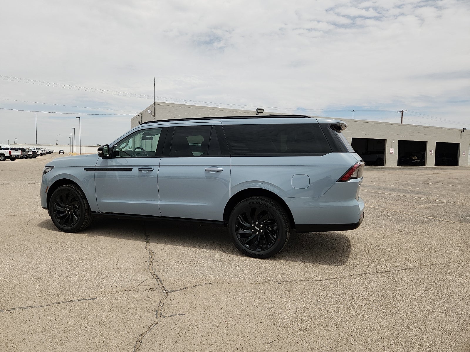 2026 Lincoln Navigator L Reserve