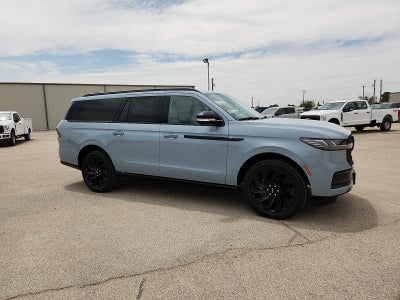 2026 Lincoln Navigator L Reserve