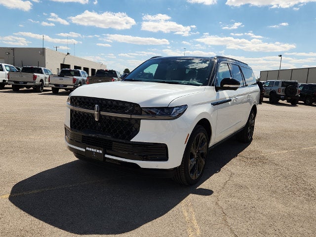 2027 Lincoln Navigator L Black Label