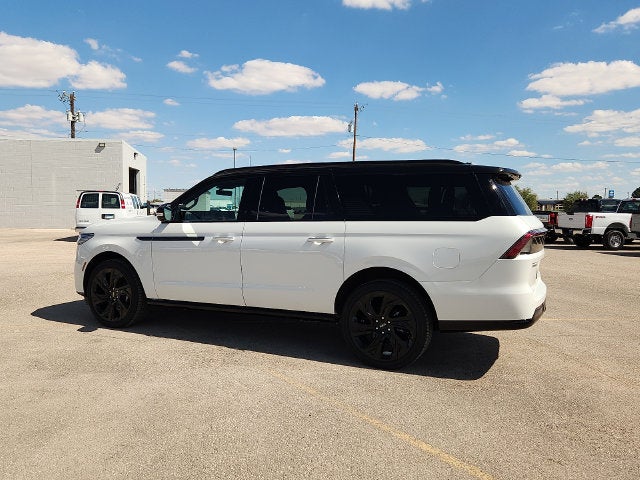 2027 Lincoln Navigator L Black Label