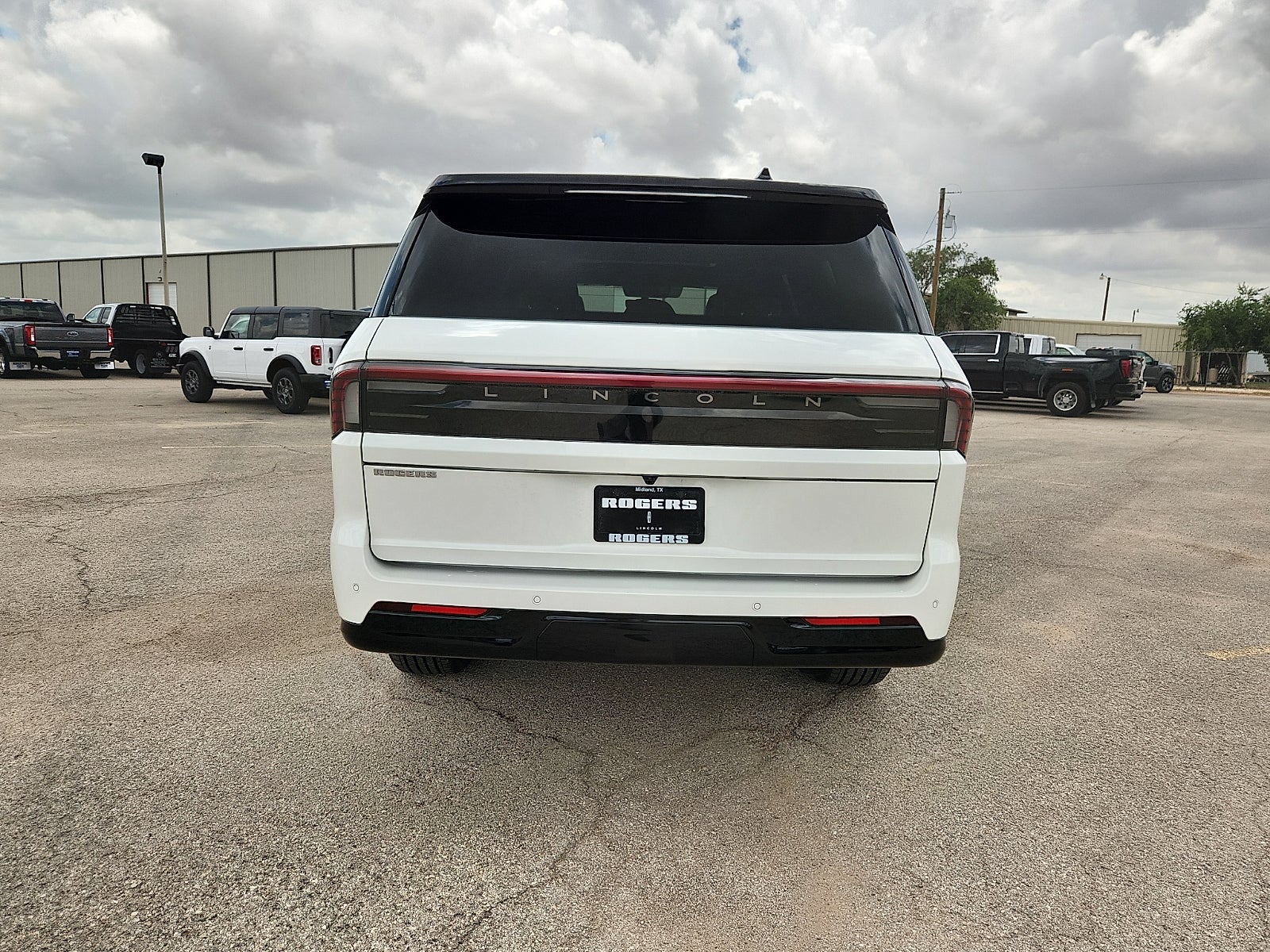 2026 Lincoln Navigator L Black Label