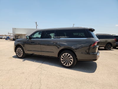 2027 Lincoln Navigator L Black Label