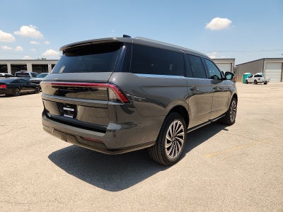 2027 Lincoln Navigator L Black Label