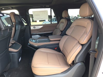 2025 Lincoln Navigator Lincoln Black Label-L