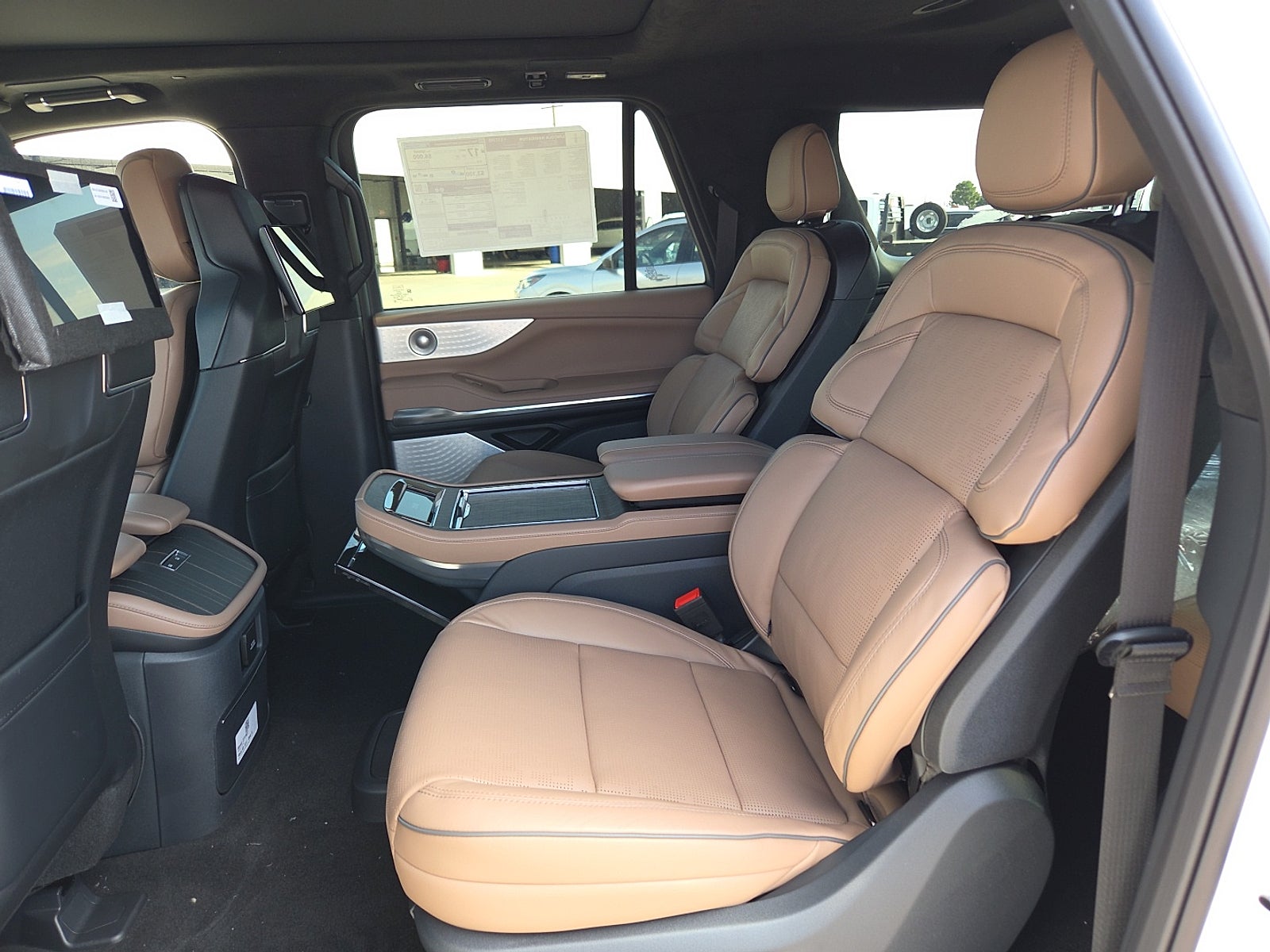 2025 Lincoln Navigator Lincoln Black Label-L