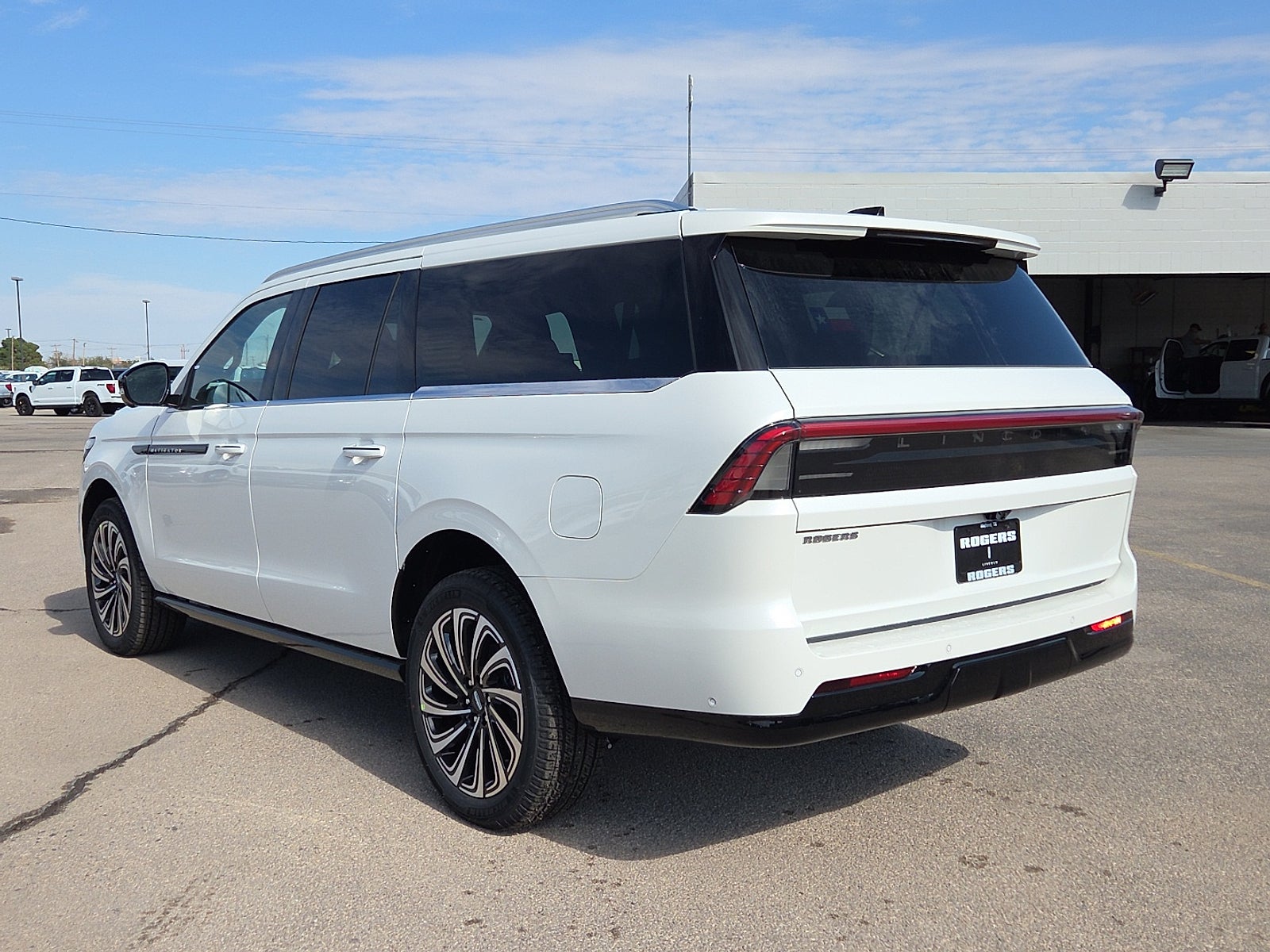 2025 Lincoln Navigator Lincoln Black Label-L