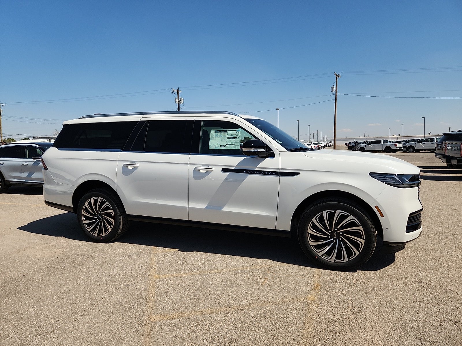 2025 Lincoln Navigator Lincoln Black Label-L