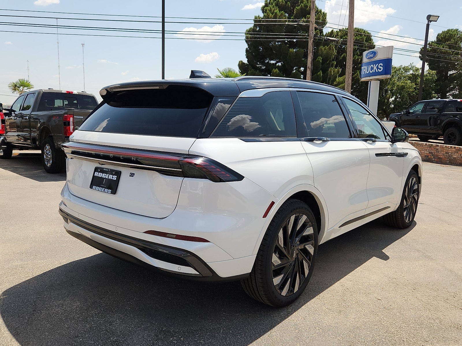 2026 Lincoln Nautilus Black Label