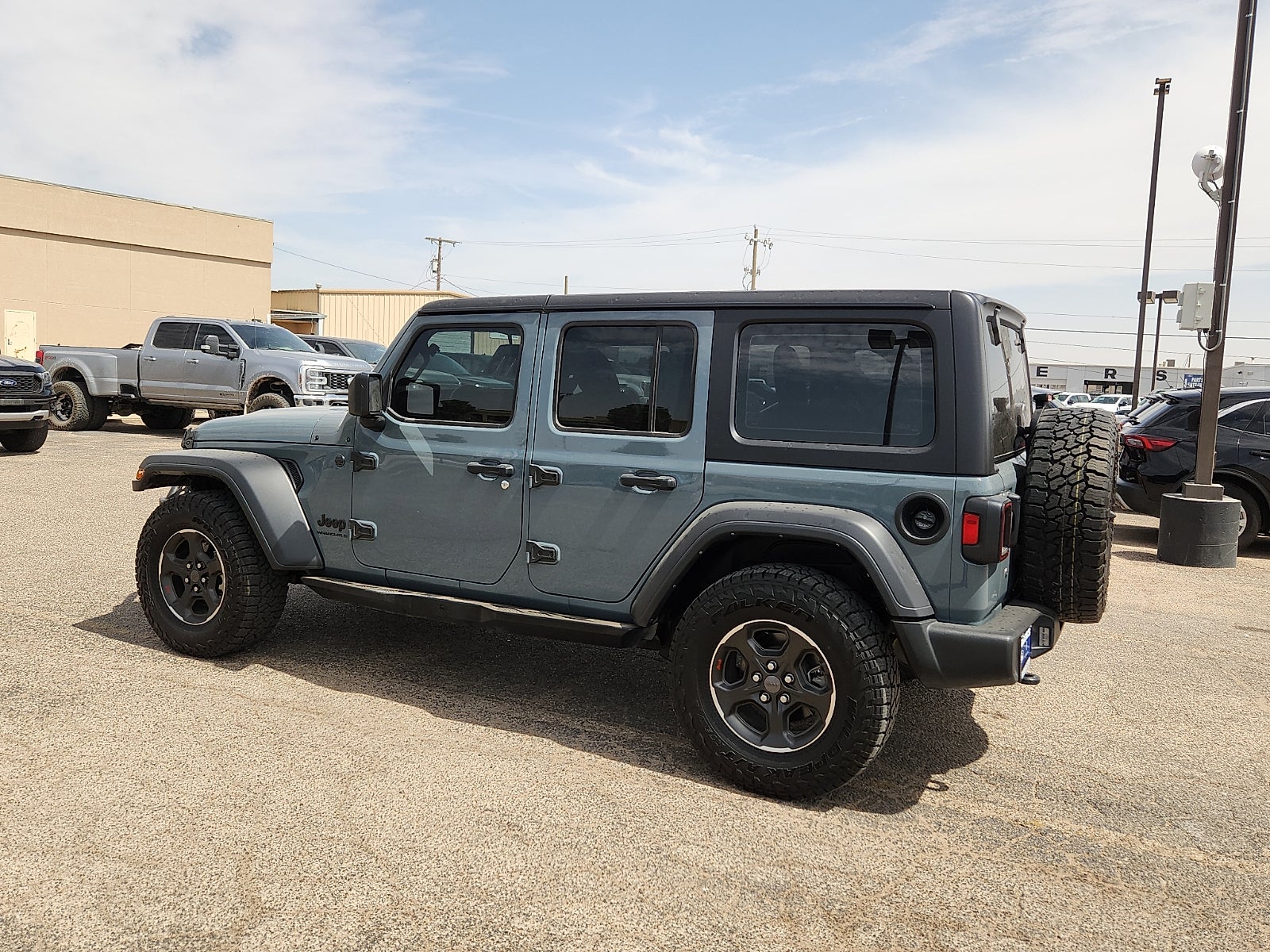 2024 Jeep Wrangler Sport