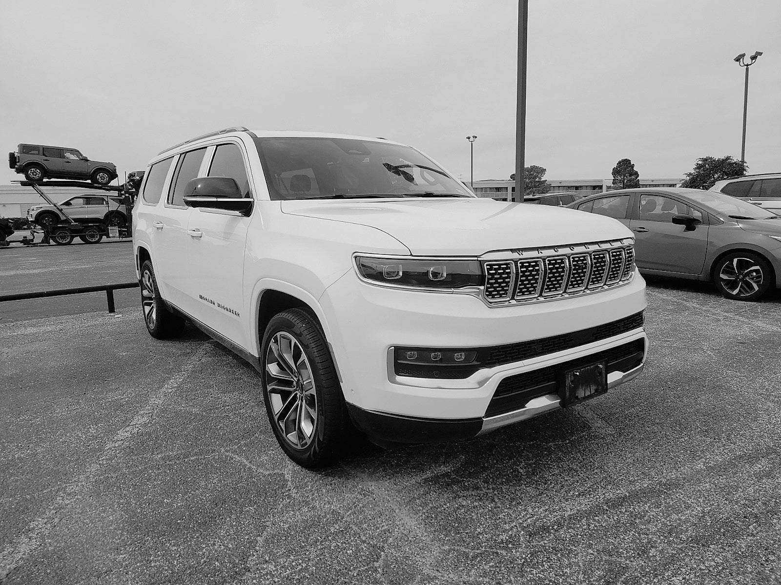 2024 Jeep Grand Wagoneer L