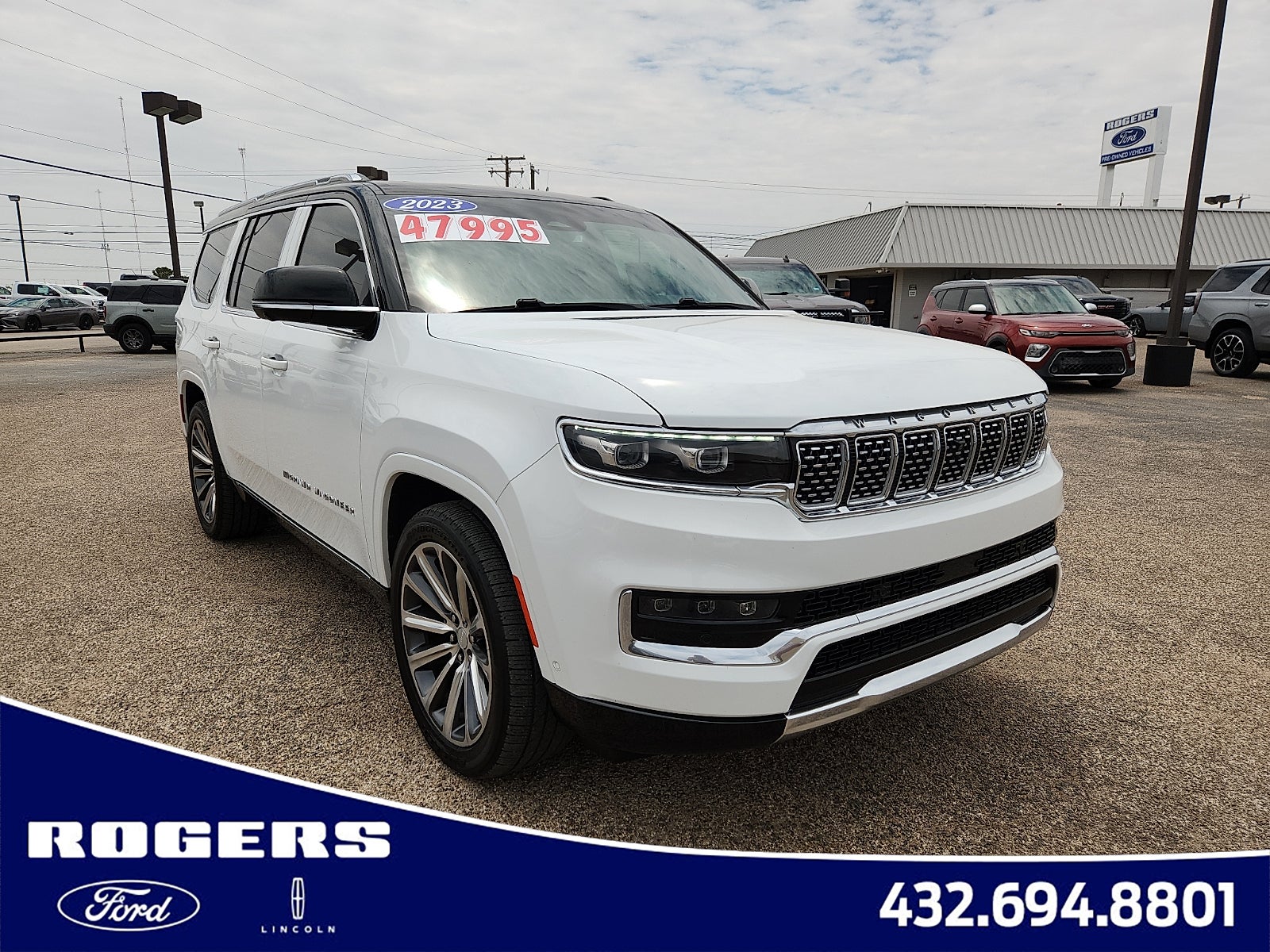 2023 Jeep Grand Wagoneer Series I 4WD's photo