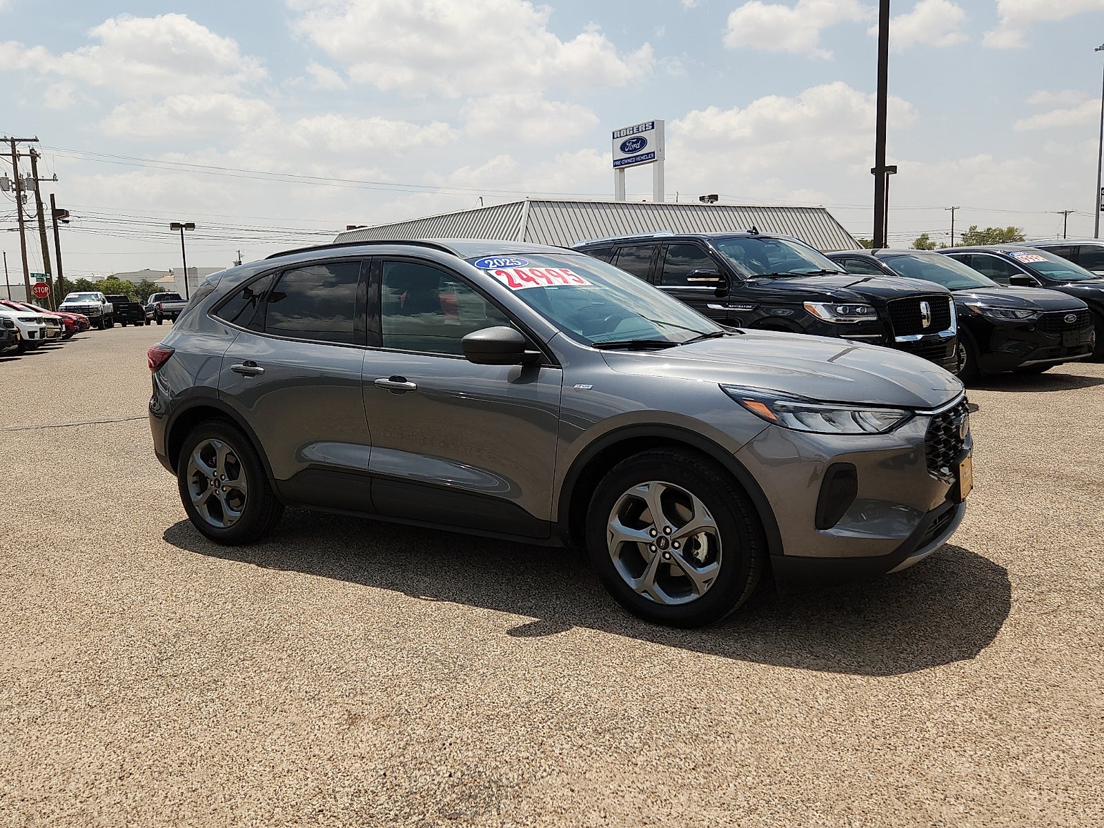 2025 Ford Escape ST-Line