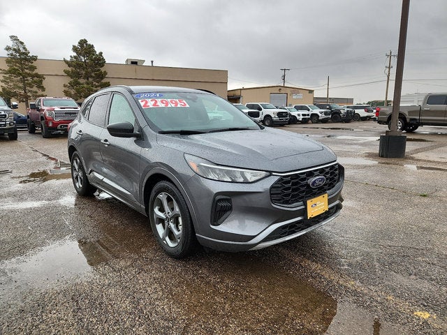2024 Ford Escape ST-Line FWD's photo