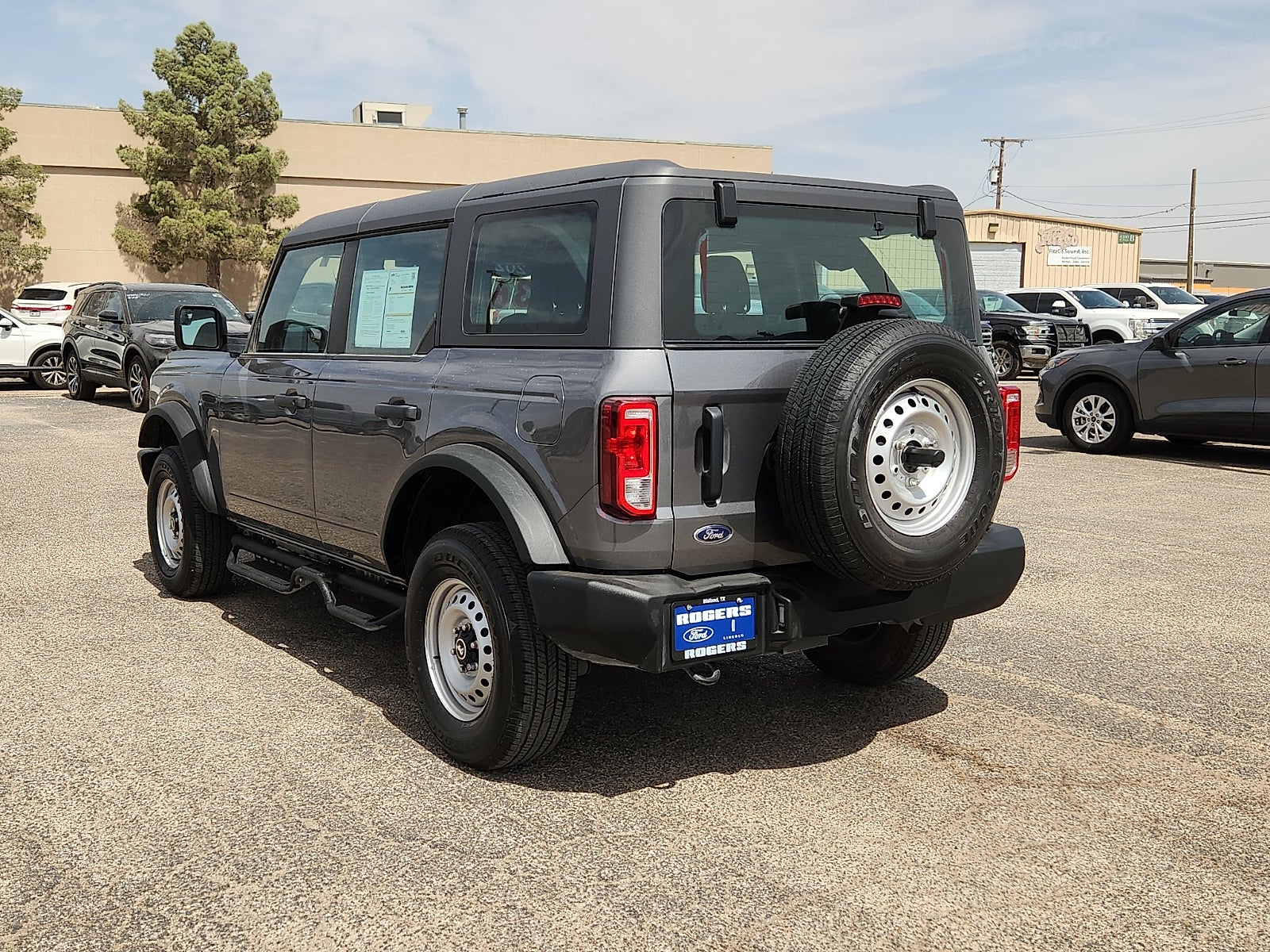 2025 Ford Bronco Base