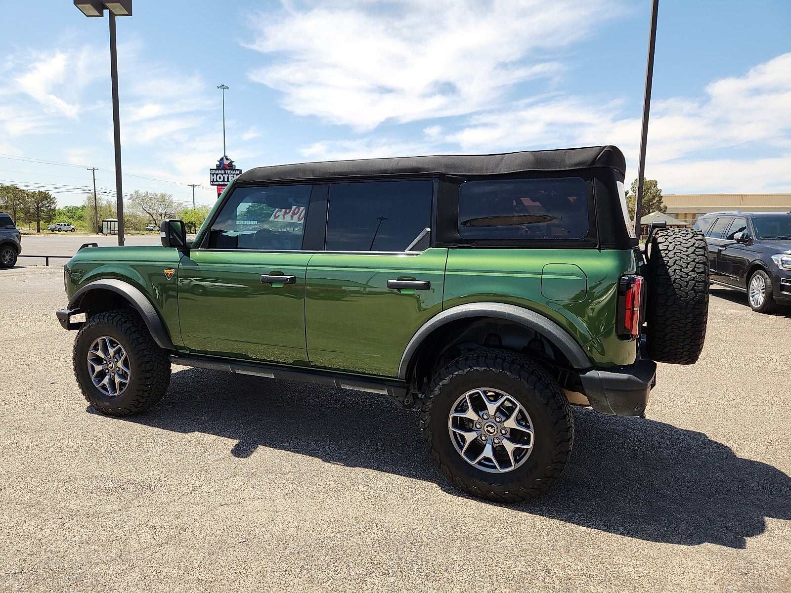 2023 Ford Bronco Badlands