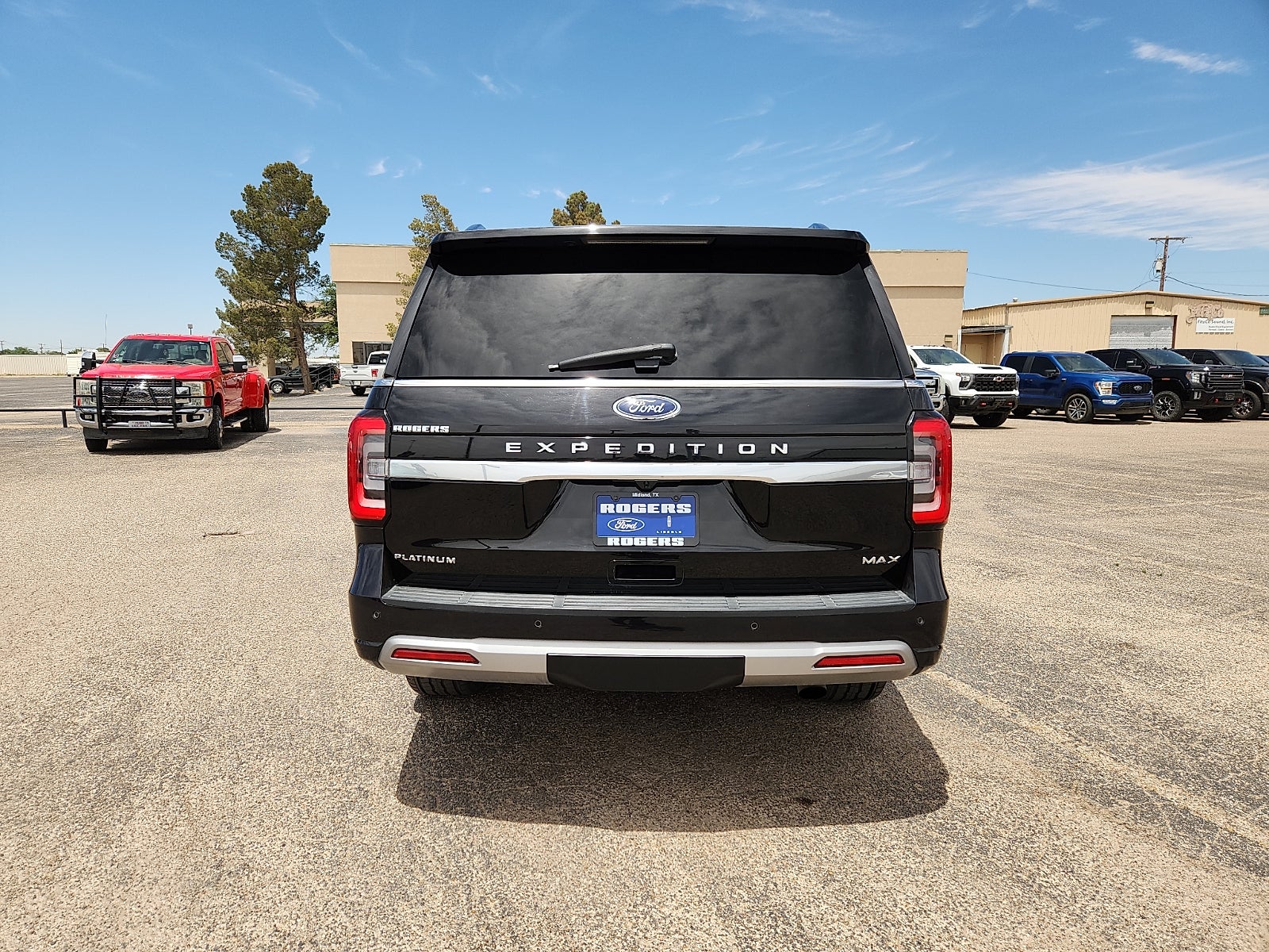 2023 Ford Expedition Max Platinum