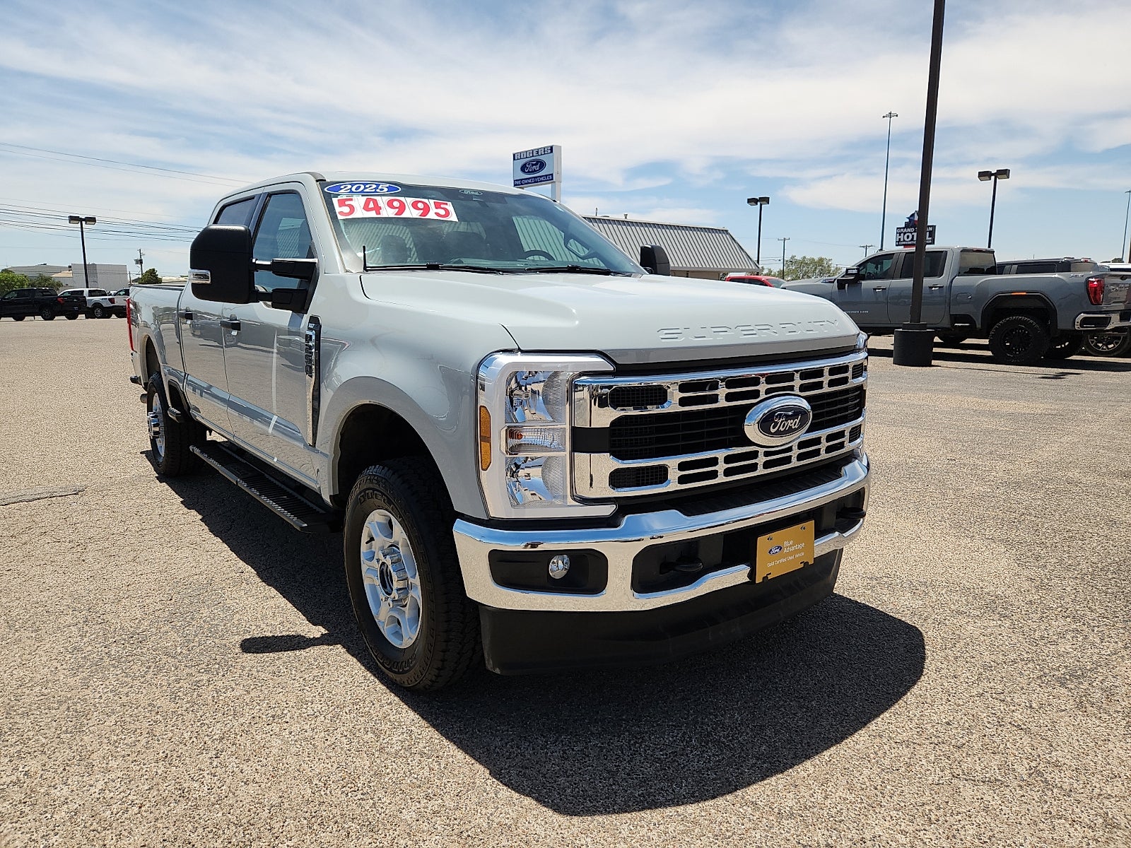 2025 Ford F-250 XLT 4x4 Crew Cab 6-3/4' Box's photo