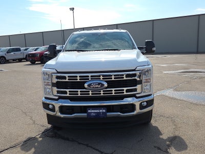 2026 Ford Super Duty F-350 DRW XLT