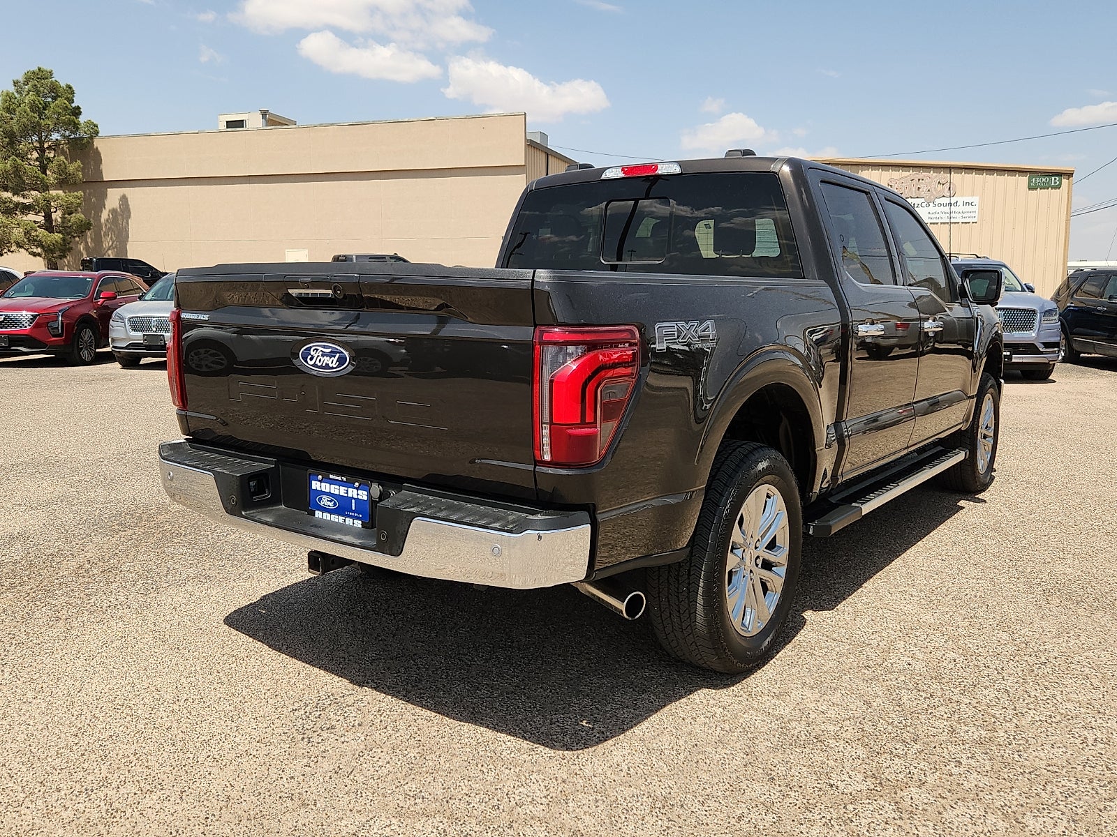 2024 Ford F-150 LARIAT