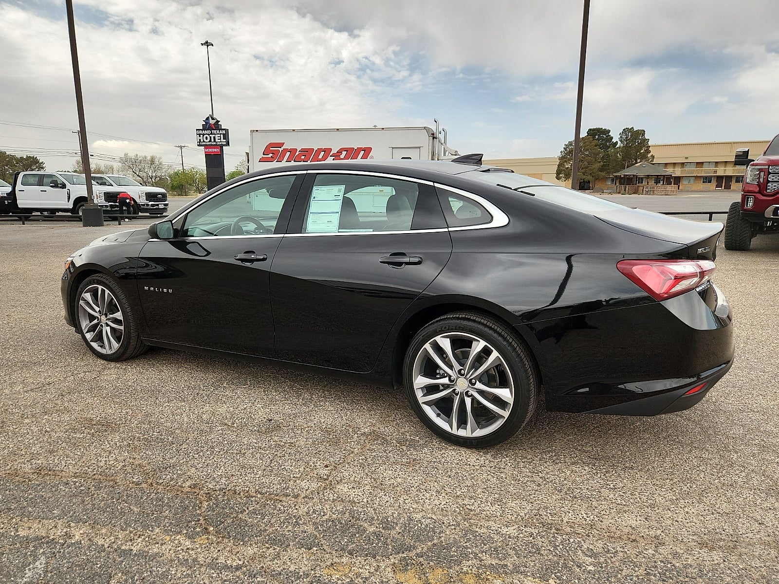 2024 Chevrolet Malibu LT