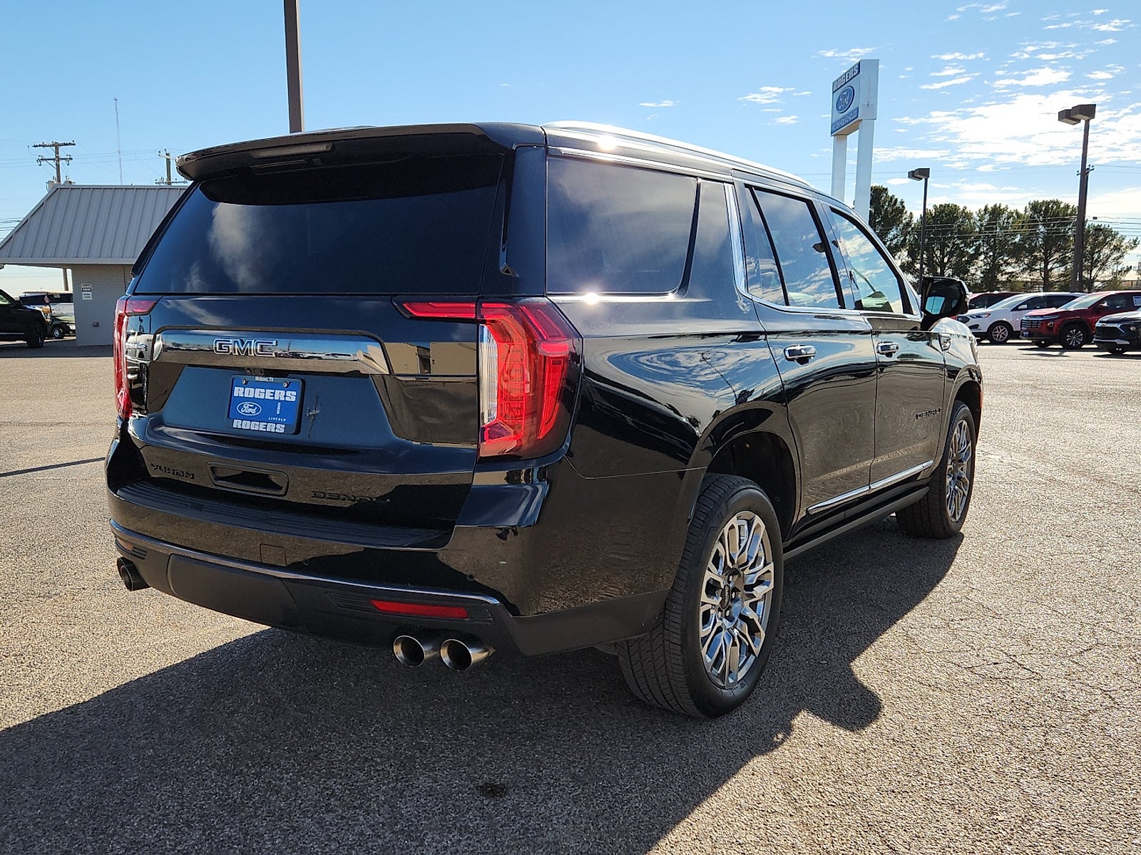 2024 GMC Yukon Denali Ultimate