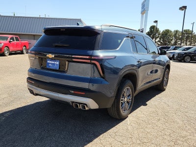 2026 Chevrolet Traverse FWD LT