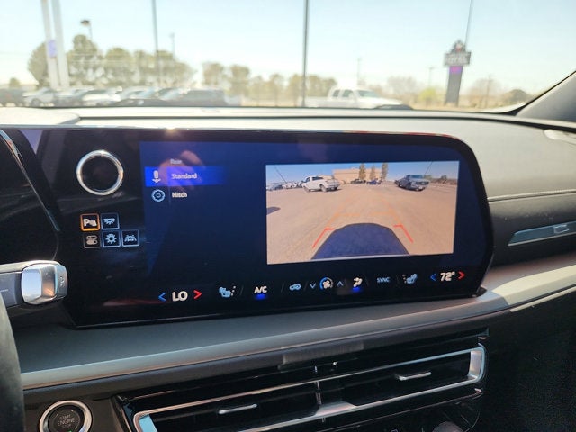 2025 Chevrolet Traverse FWD LT