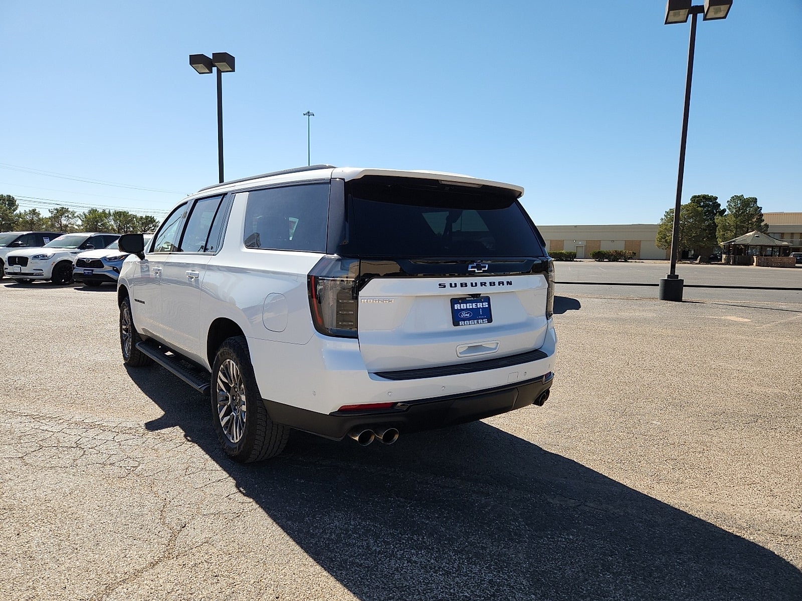 2025 Chevrolet Suburban Z71