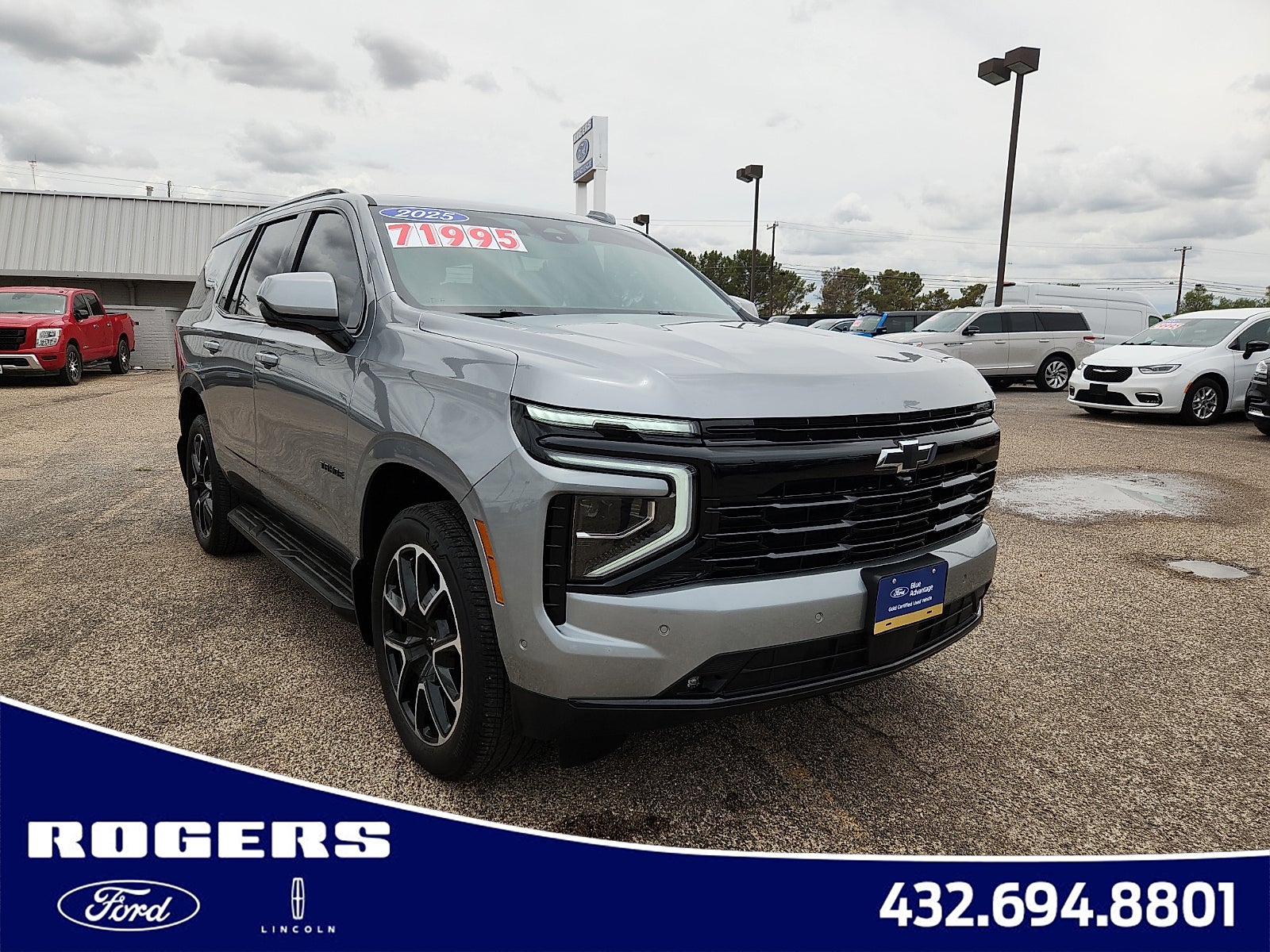 2025 Chevrolet Tahoe RST