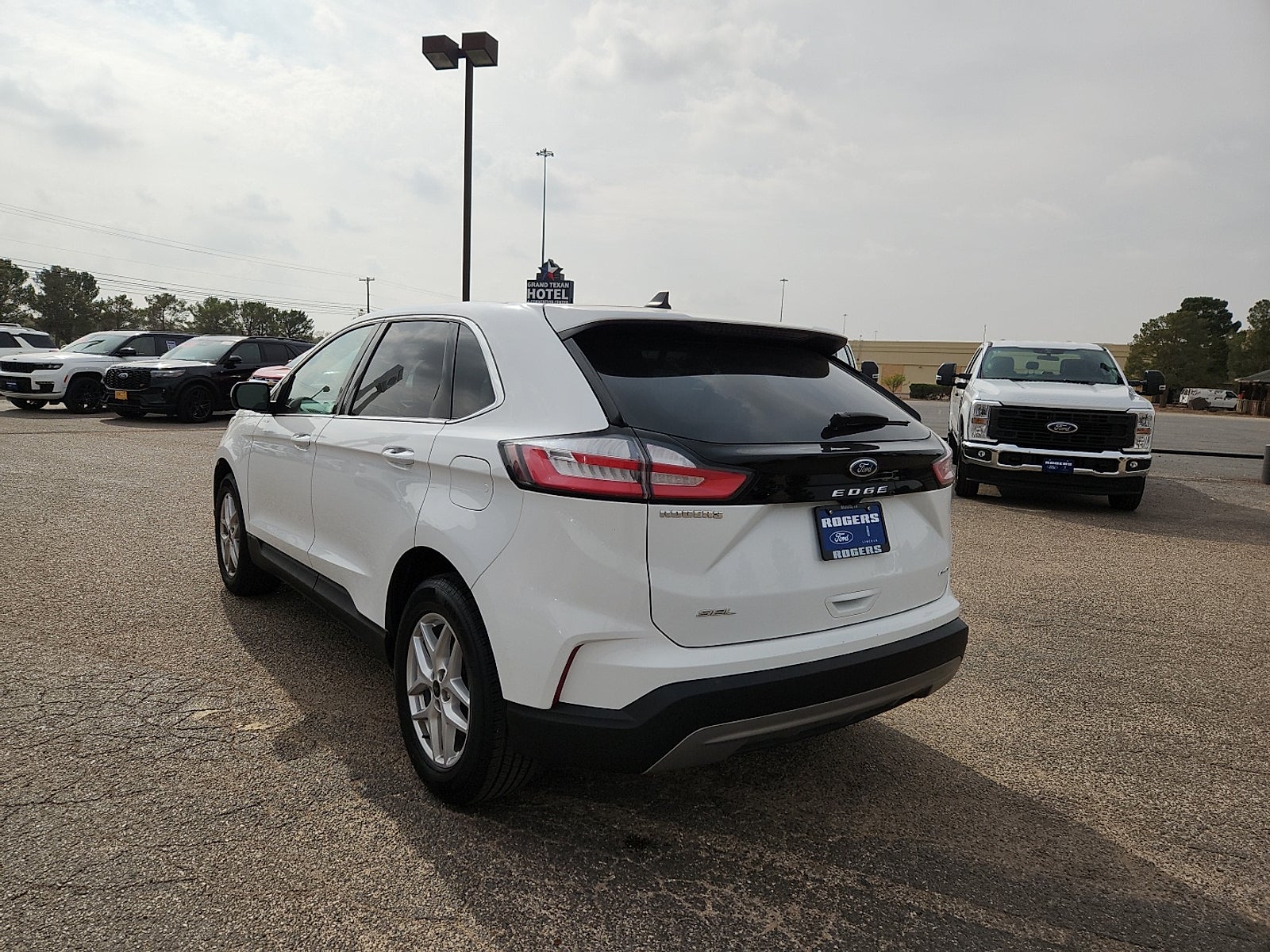 2023 Ford Edge SEL
