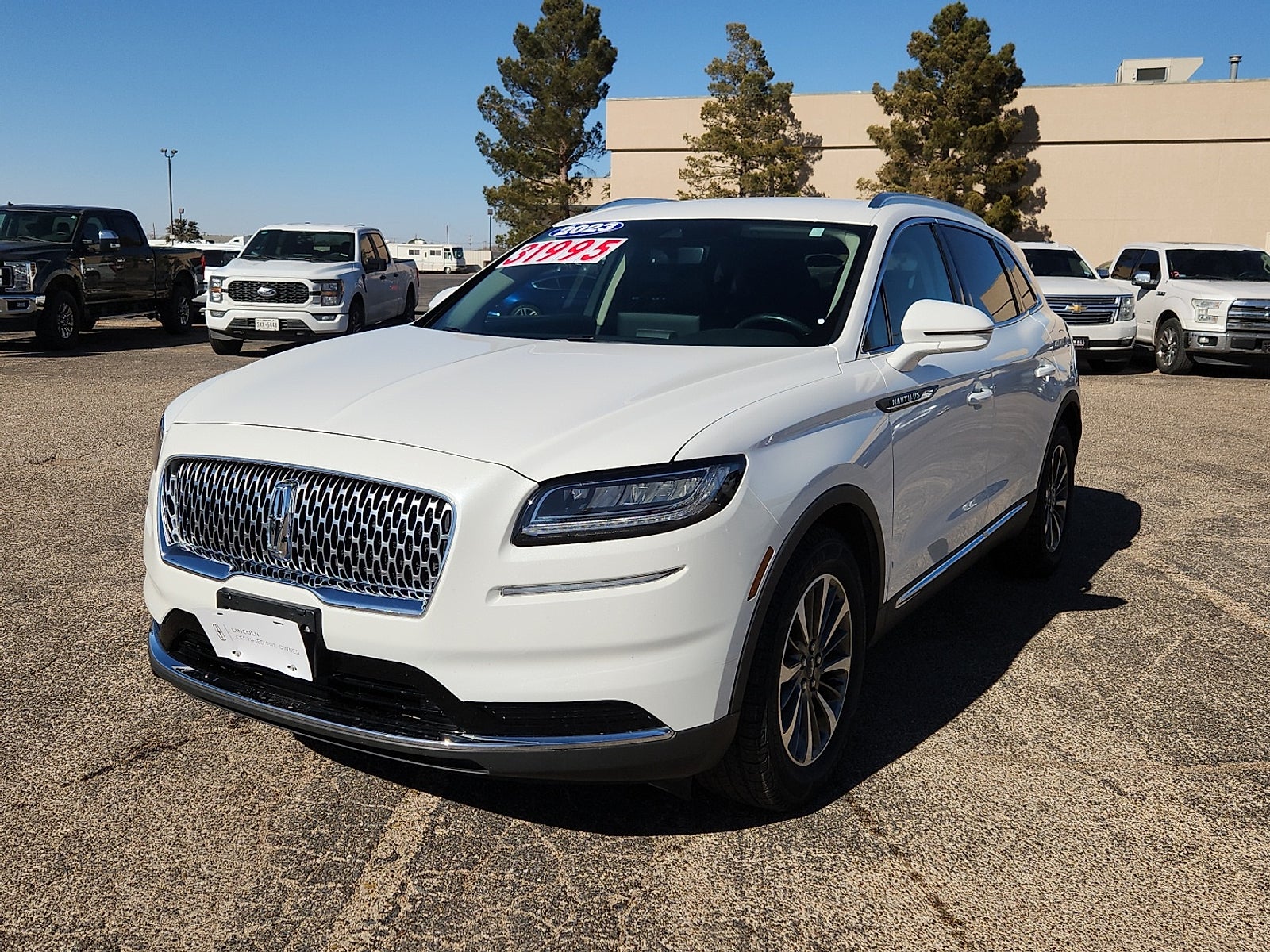 2023 Lincoln Nautilus Standard