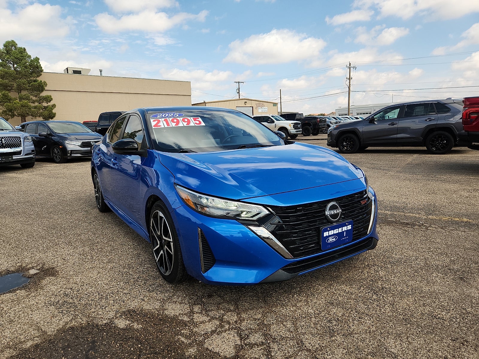 2025 Nissan Sentra SR