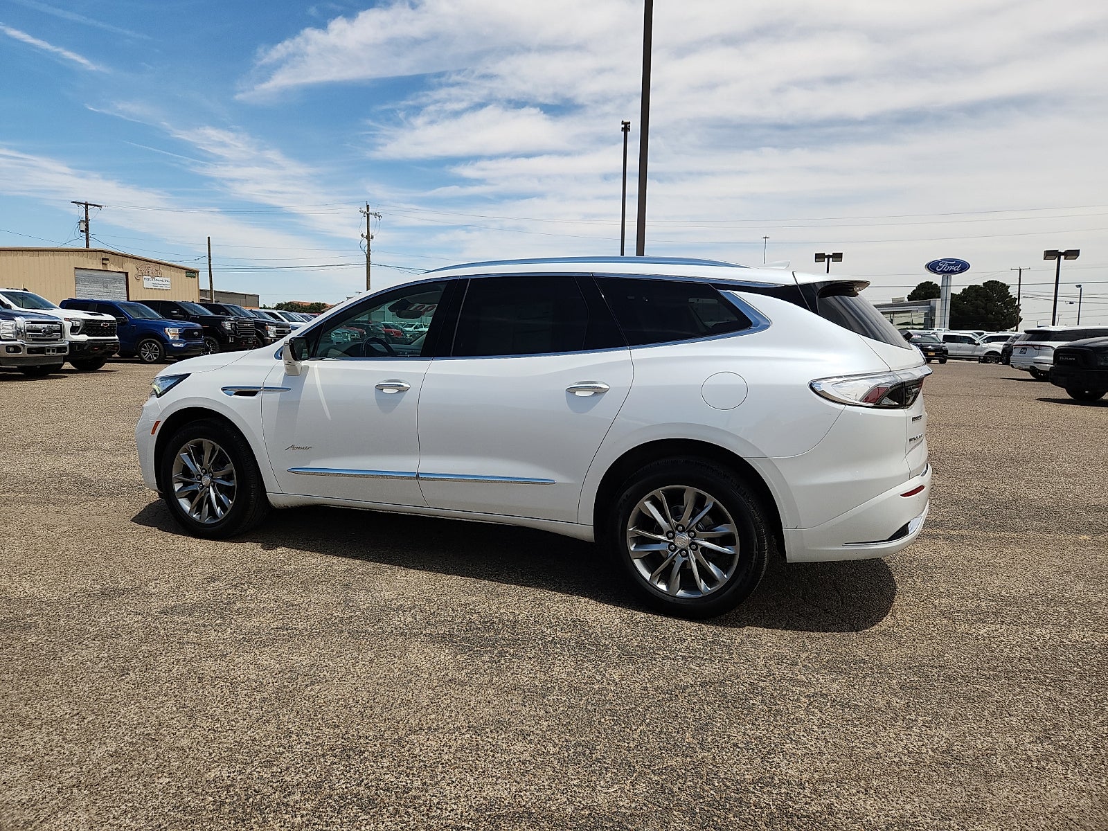 2022 Buick Enclave Avenir