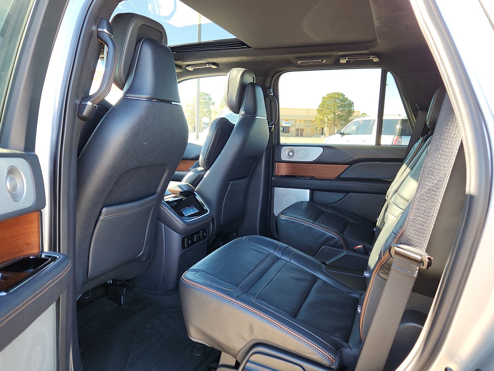 2024 Lincoln Navigator Black Label