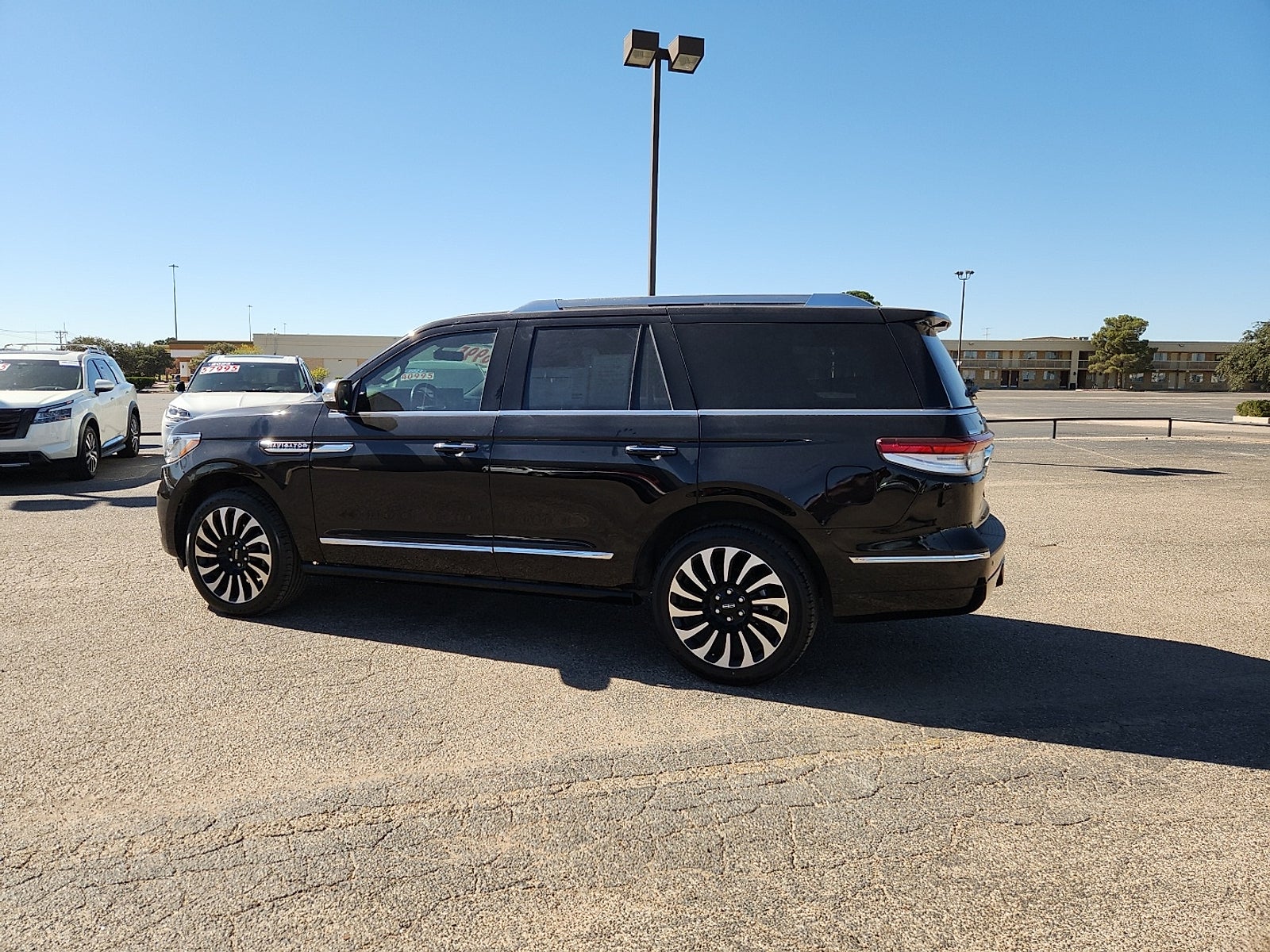 2023 Lincoln Navigator Black Label