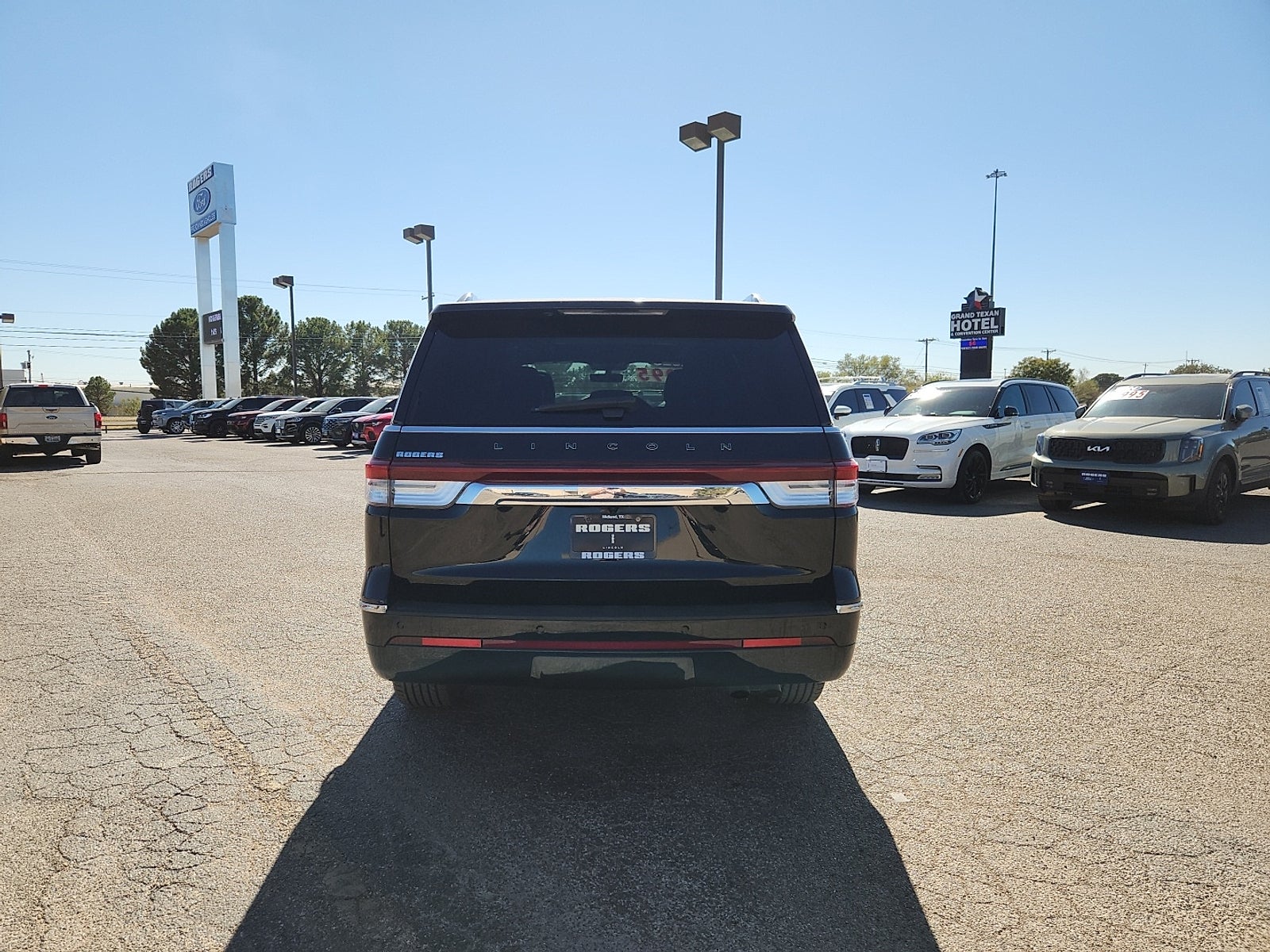 2023 Lincoln Navigator Black Label