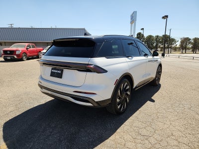 2025 Lincoln Nautilus Reserve