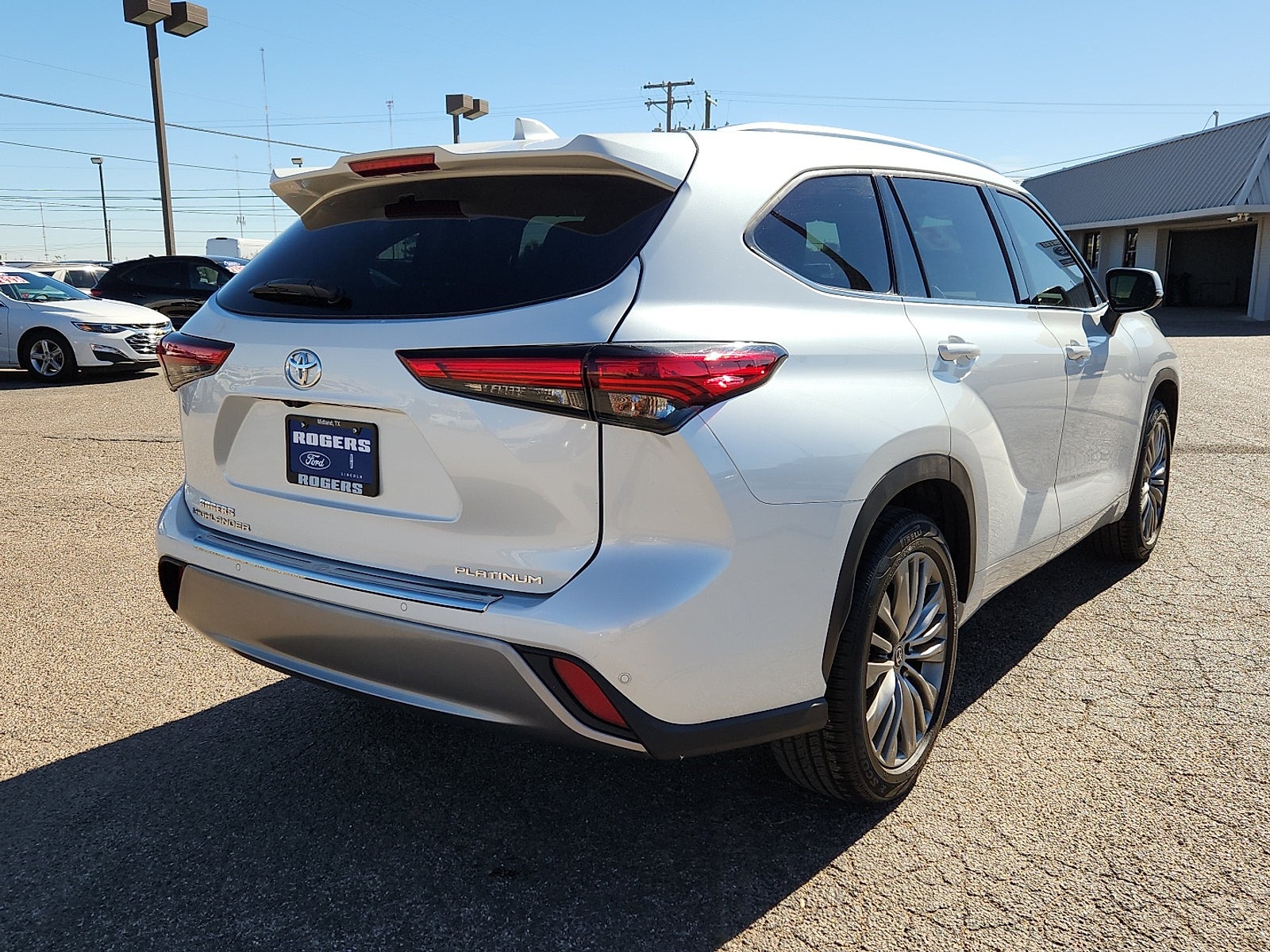 2022 Toyota Highlander Platinum