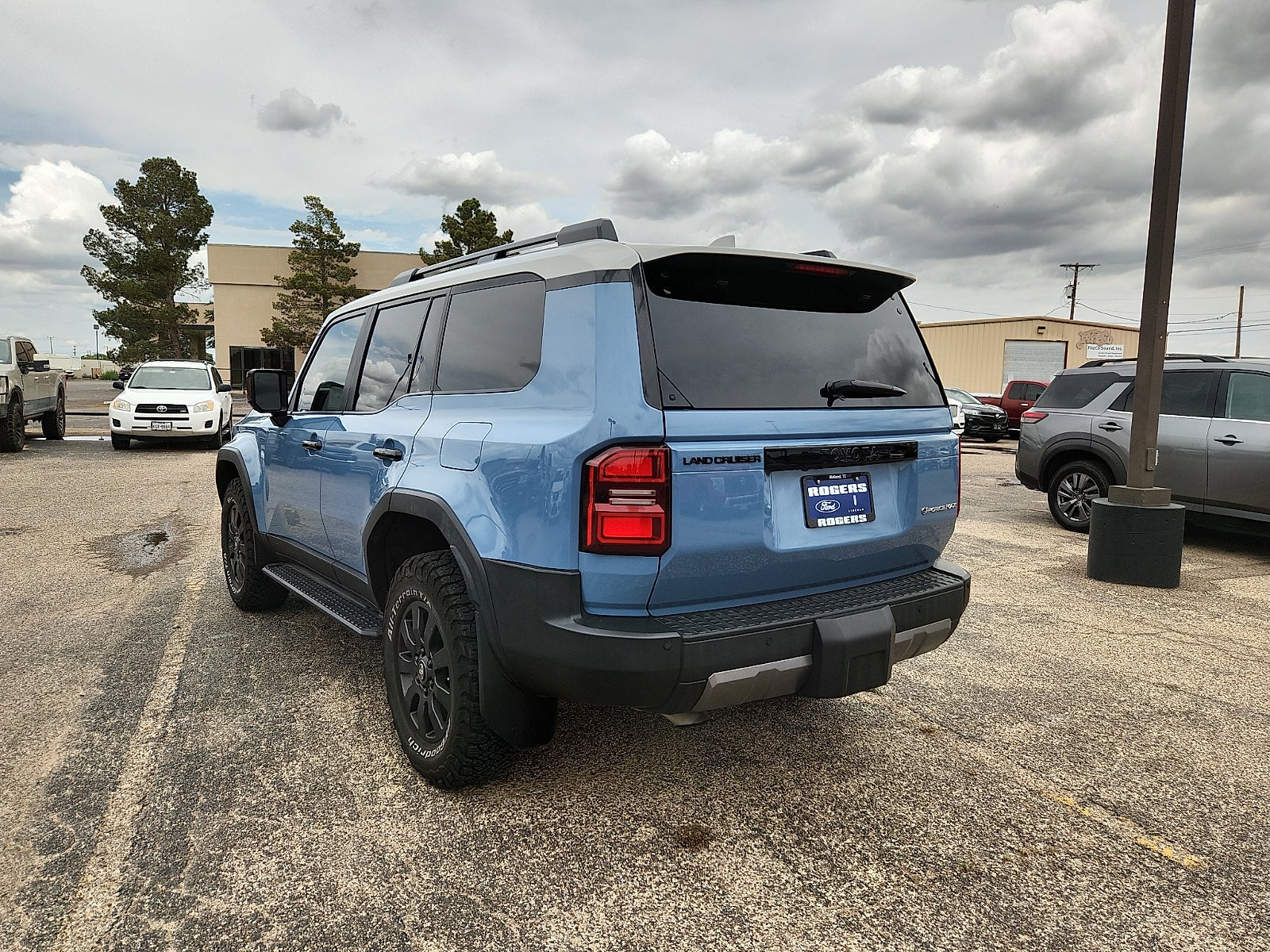 2024 Toyota Land Cruiser Base