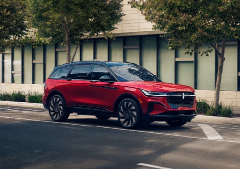 2026 Lincoln Nautilus® SUV with the available Jet Appearance Package and Hybrid transmission. | Rogers Lincoln in Midland TX