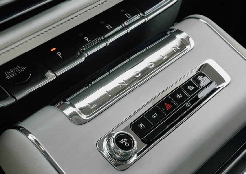 The piano key gear selector of a 2027 Lincoln Aviator® Back Label™ SUV. | Rogers Lincoln in Midland TX
