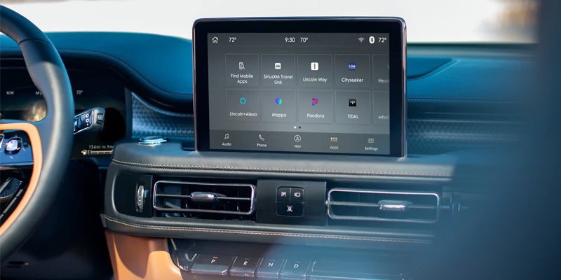 2024 Lincoln Aviator Interior & Technology